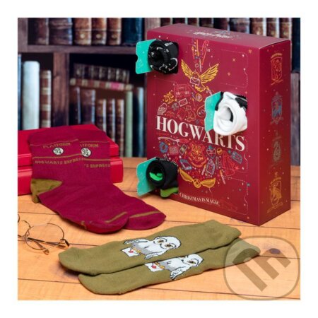 Harry Potter: Adventní kalendář s ponožkami - 